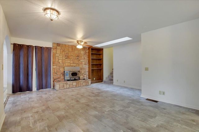 18864 Jayhawk Dr, Penn Valley, CA 95946