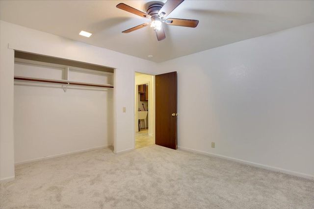 18864 Jayhawk Dr, Penn Valley, CA 95946
