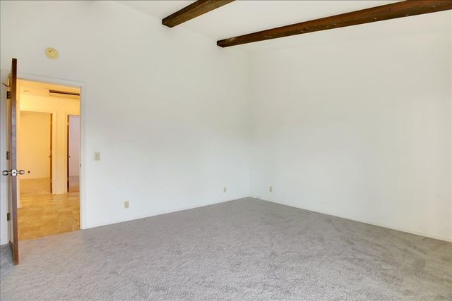 18864 Jayhawk Dr, Penn Valley, CA 95946