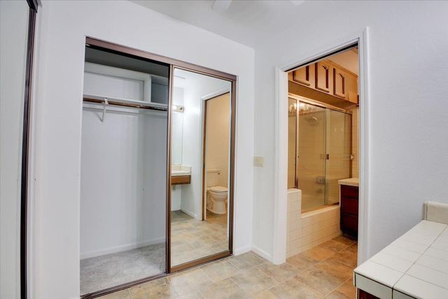 18864 Jayhawk Dr, Penn Valley, CA 95946