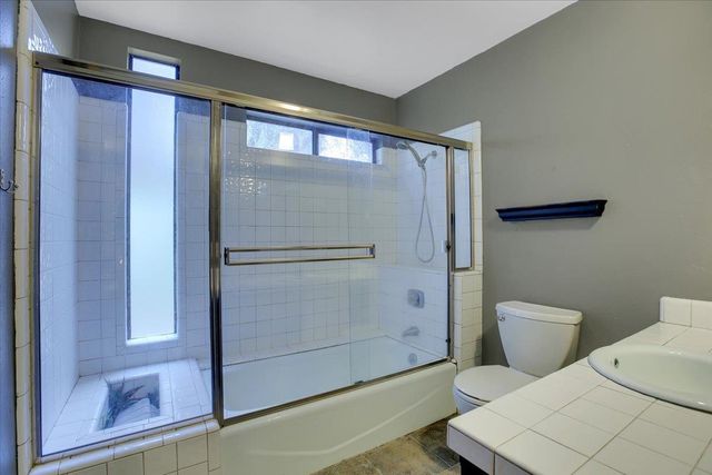 18864 Jayhawk Dr, Penn Valley, CA 95946