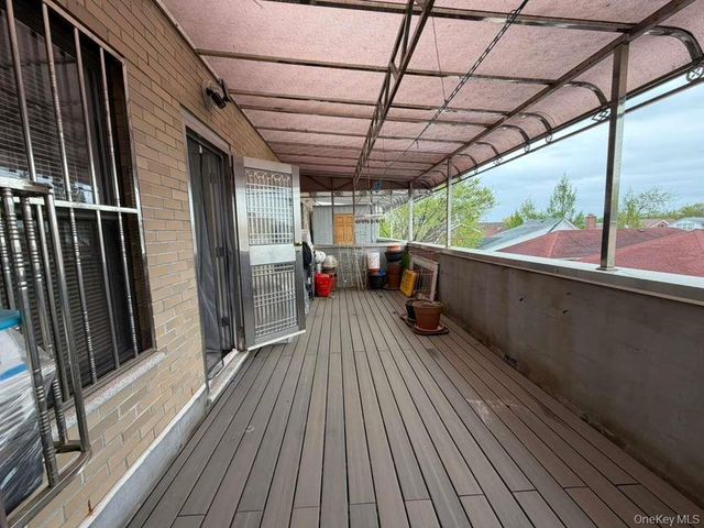 4216 162nd Street, Flushing, NY 11358