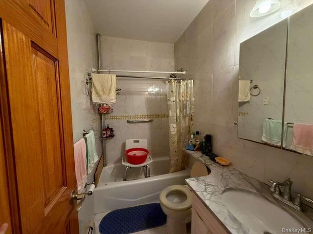 4216 162nd Street, Flushing, NY 11358