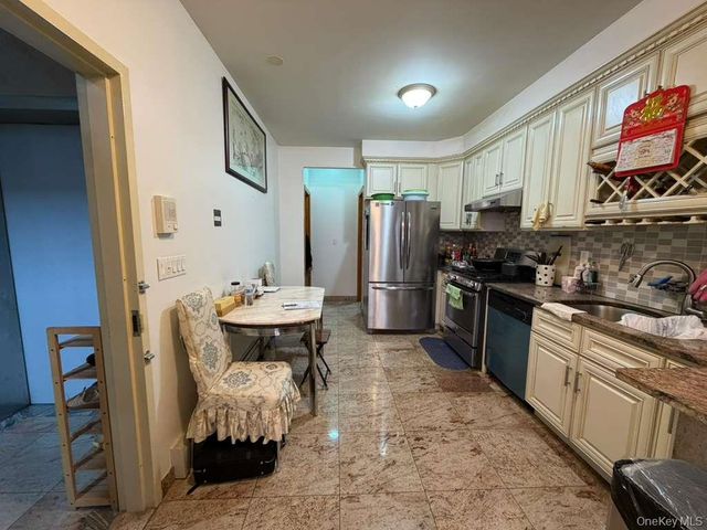 4216 162nd Street, Flushing, NY 11358