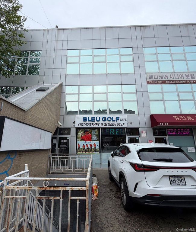 4216 162nd Street, Flushing, NY 11358