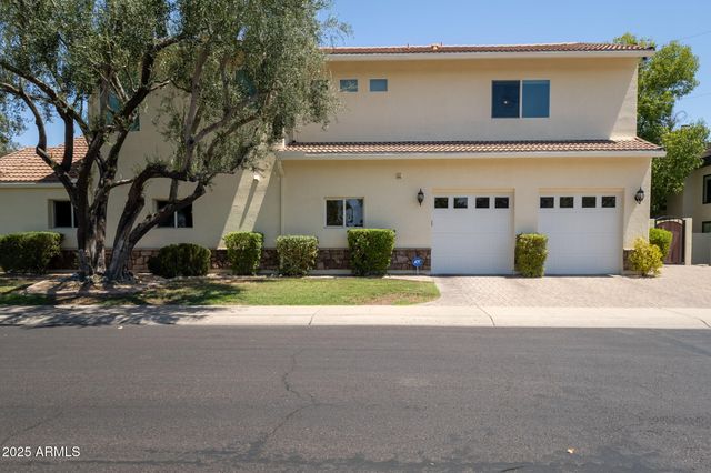 229 W VISTA Avenue, Phoenix, AZ 85021