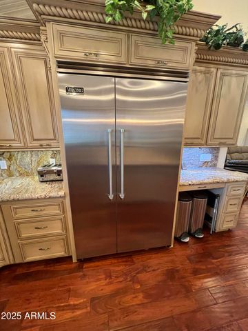 229 W VISTA Avenue, Phoenix, AZ 85021