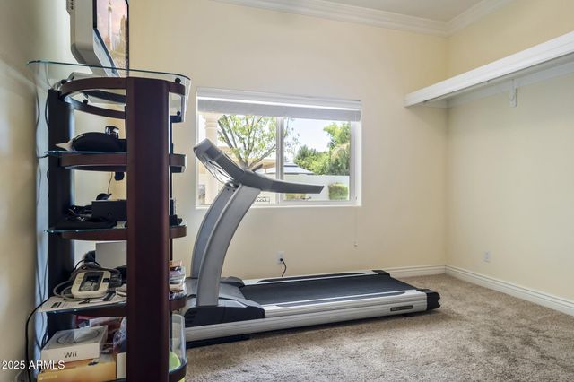 229 W VISTA Avenue, Phoenix, AZ 85021