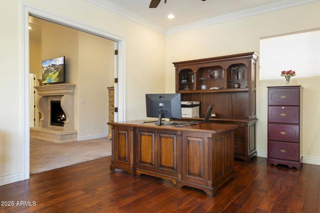 229 W VISTA Avenue, Phoenix, AZ 85021