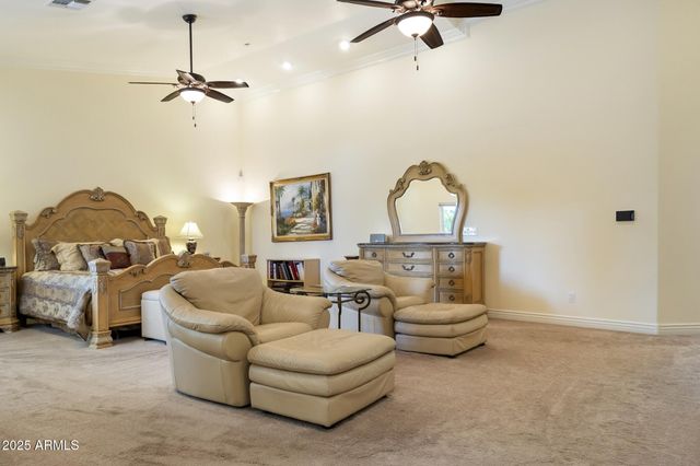 229 W VISTA Avenue, Phoenix, AZ 85021