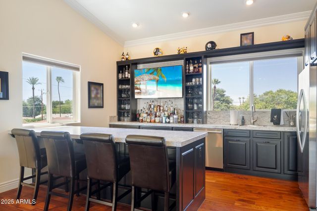 229 W VISTA Avenue, Phoenix, AZ 85021