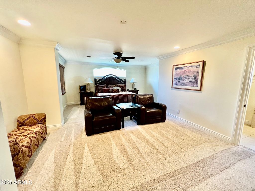Image 42 of property listing at 229 W VISTA Avenue, Phoenix, AZ 85021