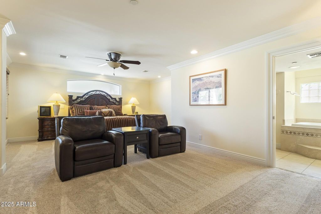 Image 43 of property listing at 229 W VISTA Avenue, Phoenix, AZ 85021