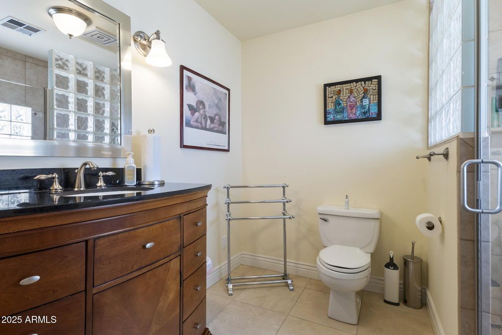 Image 57 of property listing at 229 W VISTA Avenue, Phoenix, AZ 85021