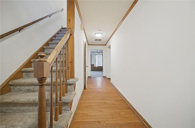 1808 Clifton Bridge DR, Virginia Beach, VA 23456