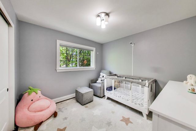 9448 N Oak Avenue, Des Plaines, IL 60016