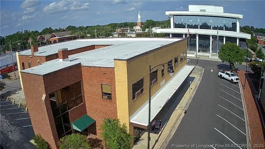 101-107, 109, 111 North Court Square, Lumberton, NC 28358 — exterior
