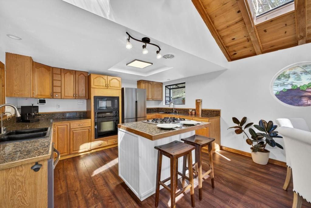 Image 18 of property listing at 515 Burnside, Boulder Creek, CA 95006
