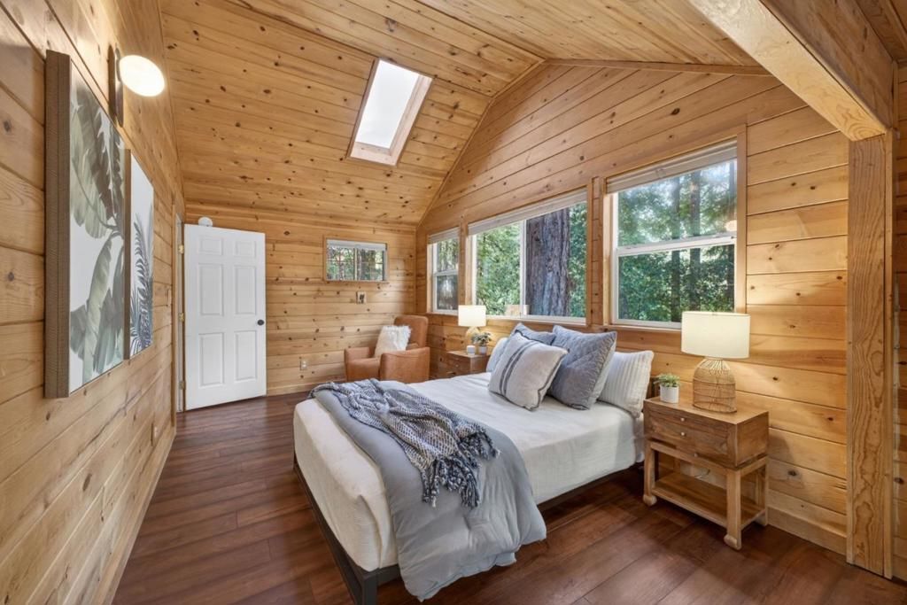 Image 28 of property listing at 515 Burnside, Boulder Creek, CA 95006