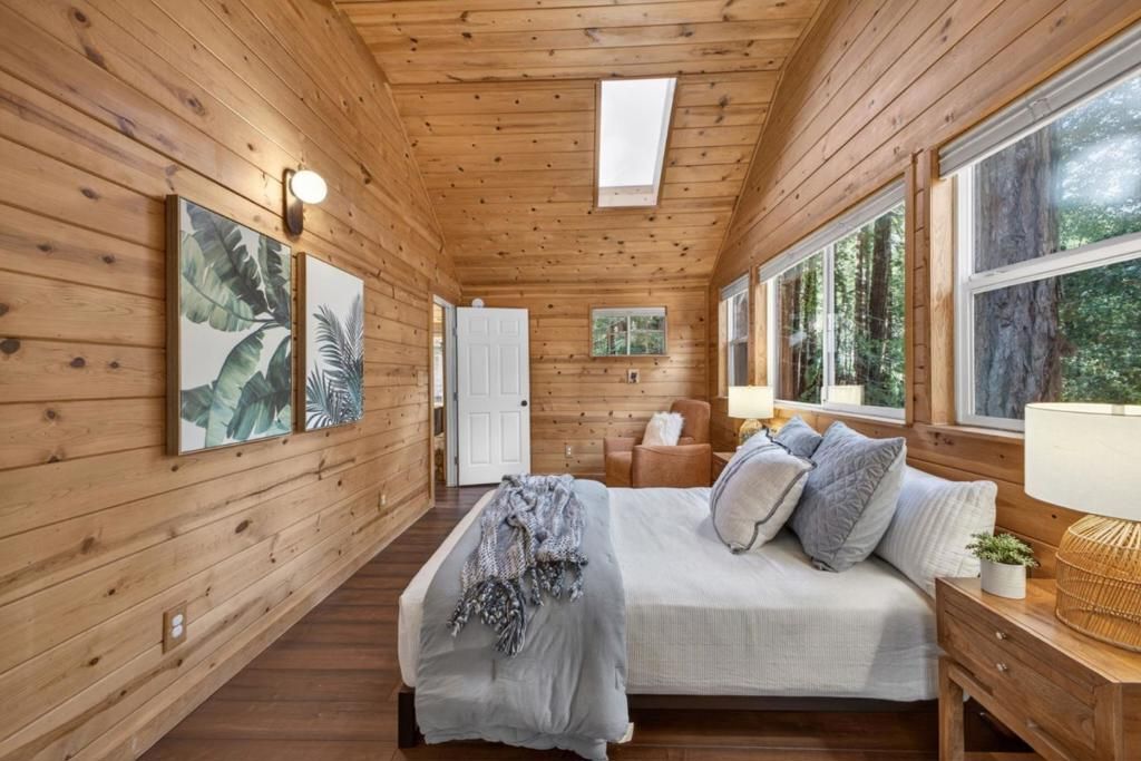 Image 29 of property listing at 515 Burnside, Boulder Creek, CA 95006
