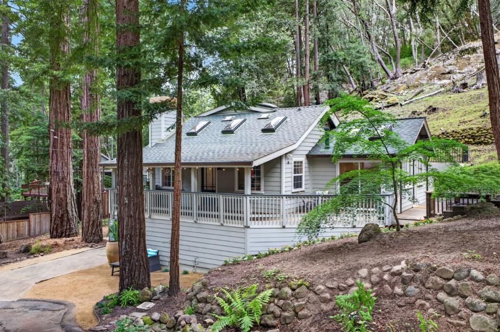 Image 5 of property listing at 515 Burnside, Boulder Creek, CA 95006