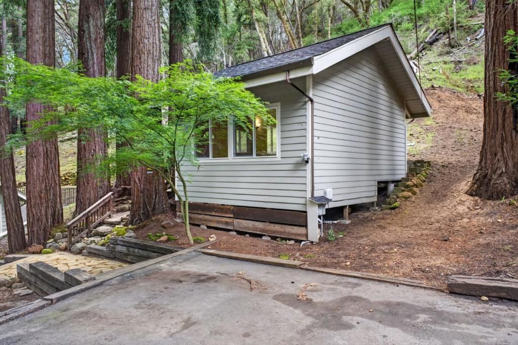 Image 55 of property listing at 515 Burnside, Boulder Creek, CA 95006