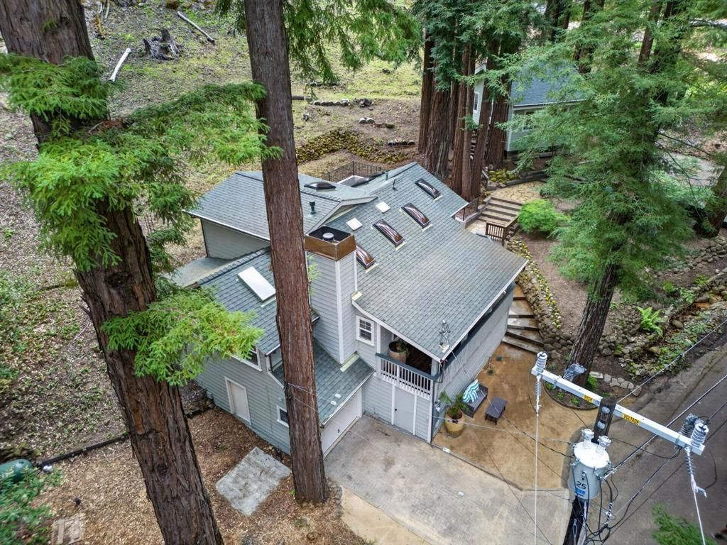 Image 64 of property listing at 515 Burnside, Boulder Creek, CA 95006