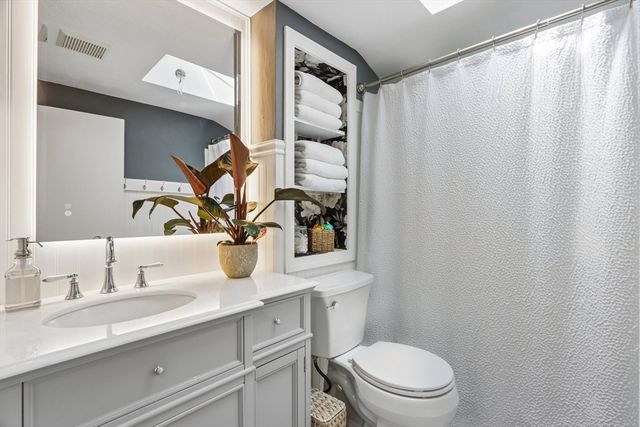 62 Charme Rd, Billerica, MA 01821