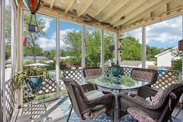 62 Charme Rd, Billerica, MA 01821