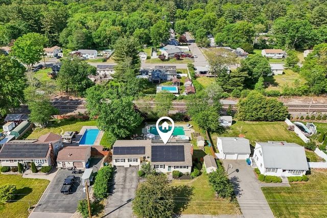 62 Charme Rd, Billerica, MA 01821