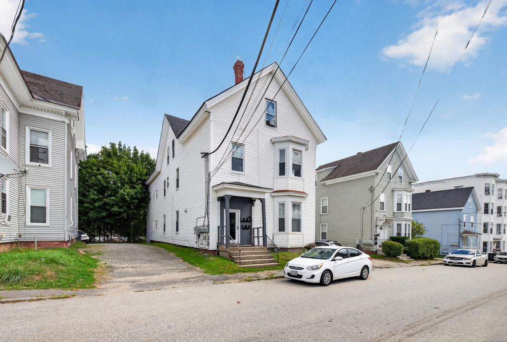 139 Oak Street, Lewiston, ME 04240 — photo 2