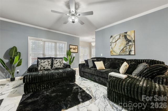 10944 Hellebore Road, Charlotte, NC 28213