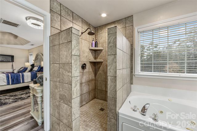 10944 Hellebore Road, Charlotte, NC 28213