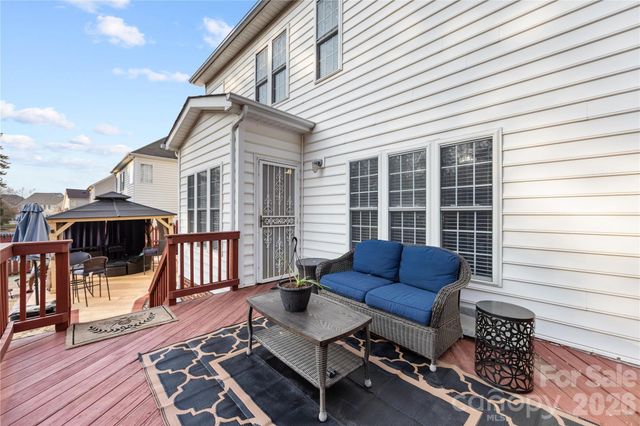 10944 Hellebore Road, Charlotte, NC 28213