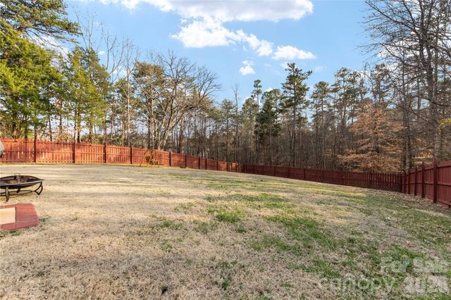 10944 Hellebore Road, Charlotte, NC 28213