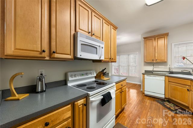 10944 Hellebore Road, Charlotte, NC 28213