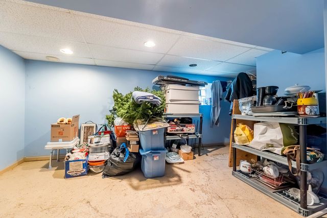 5733 S Whipple Street, Chicago, IL 60629