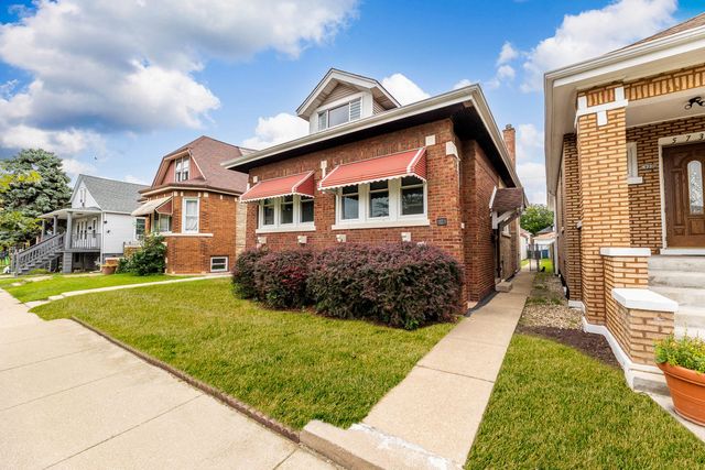 5733 S Whipple Street, Chicago, IL 60629