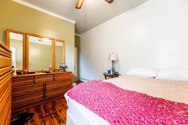5733 S Whipple Street, Chicago, IL 60629
