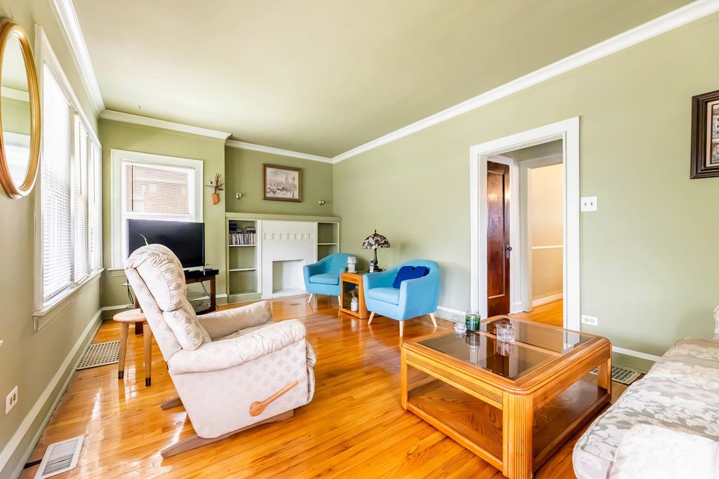 5733 S Whipple Street, Chicago, IL 60629 — photo 3