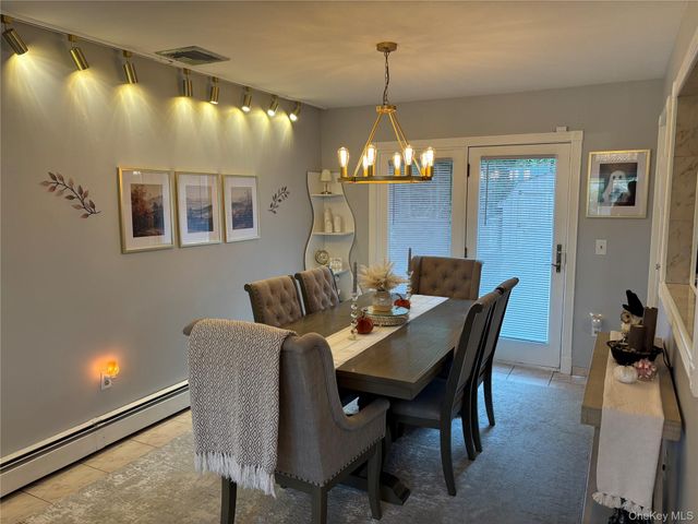 15 Congress Drive, Washingtonville, NY 10992