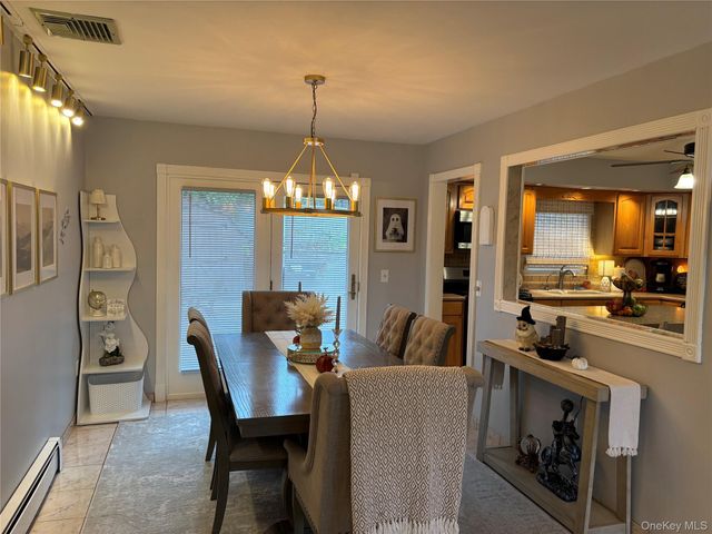 15 Congress Drive, Washingtonville, NY 10992