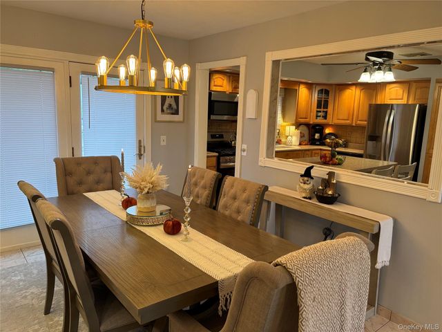 15 Congress Drive, Washingtonville, NY 10992