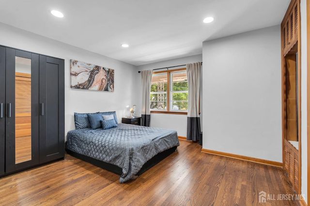 5 Phillip Drive, Edison, NJ 08820