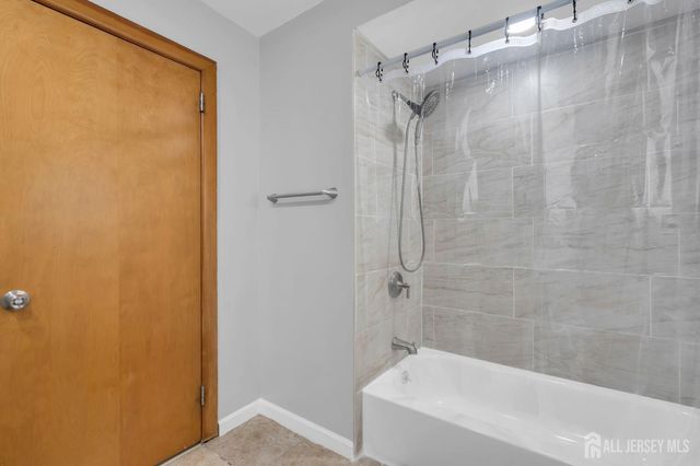 5 Phillip Drive, Edison, NJ 08820