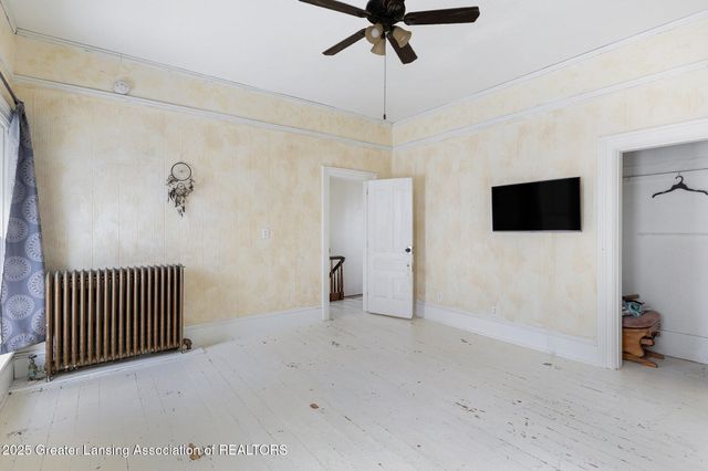 100 N Oakland Street, St. Johns, MI 48879