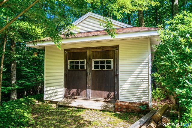 65 Dockerel Road, Vernon, CT 06066