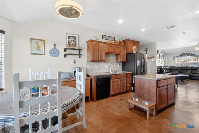 6805 Oliver Loving Drive, Killeen, TX 76549