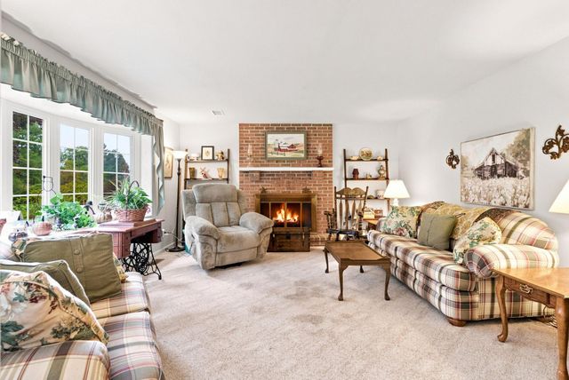 6796 GRAYS MILL RD, Warrenton, VA 20187
