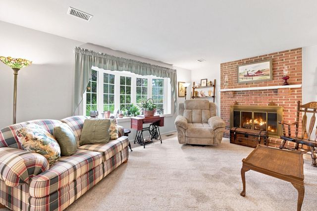 6796 GRAYS MILL RD, Warrenton, VA 20187